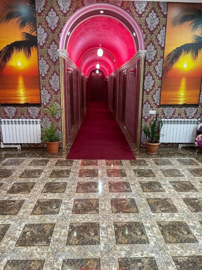 Отель Занжезур Горис Экстерьер фото