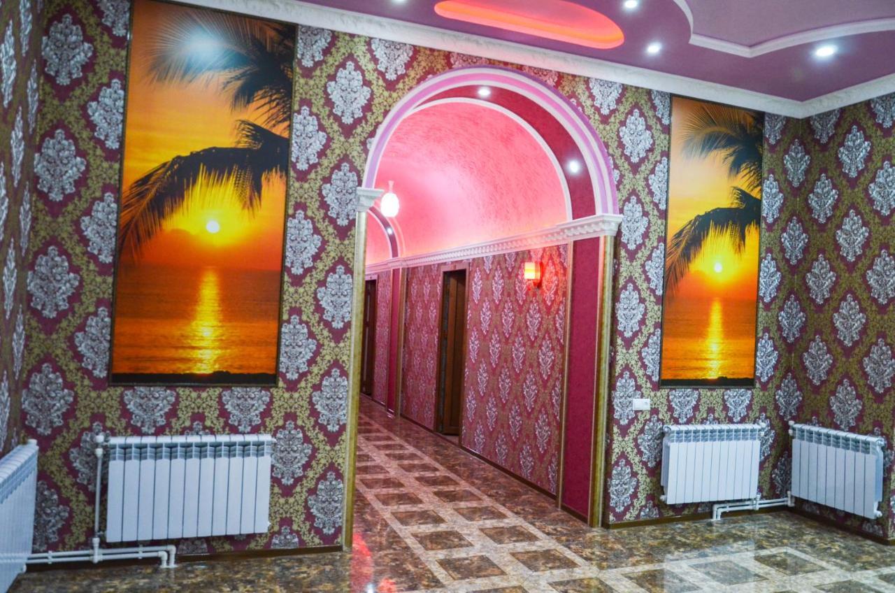 Отель Занжезур Горис Экстерьер фото